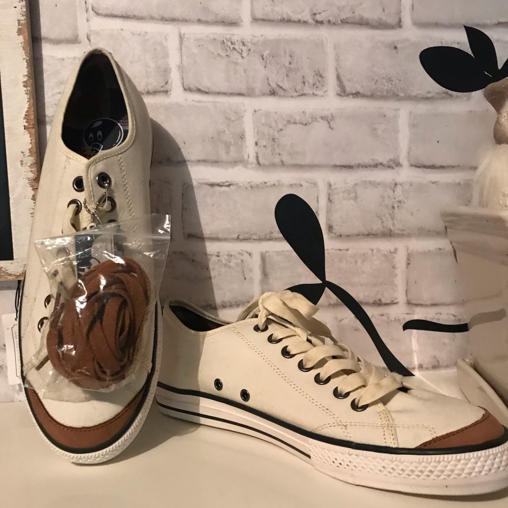 NWT The Hundreds Johnson Low Cream